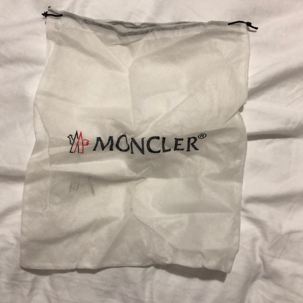 Moncler dust bag